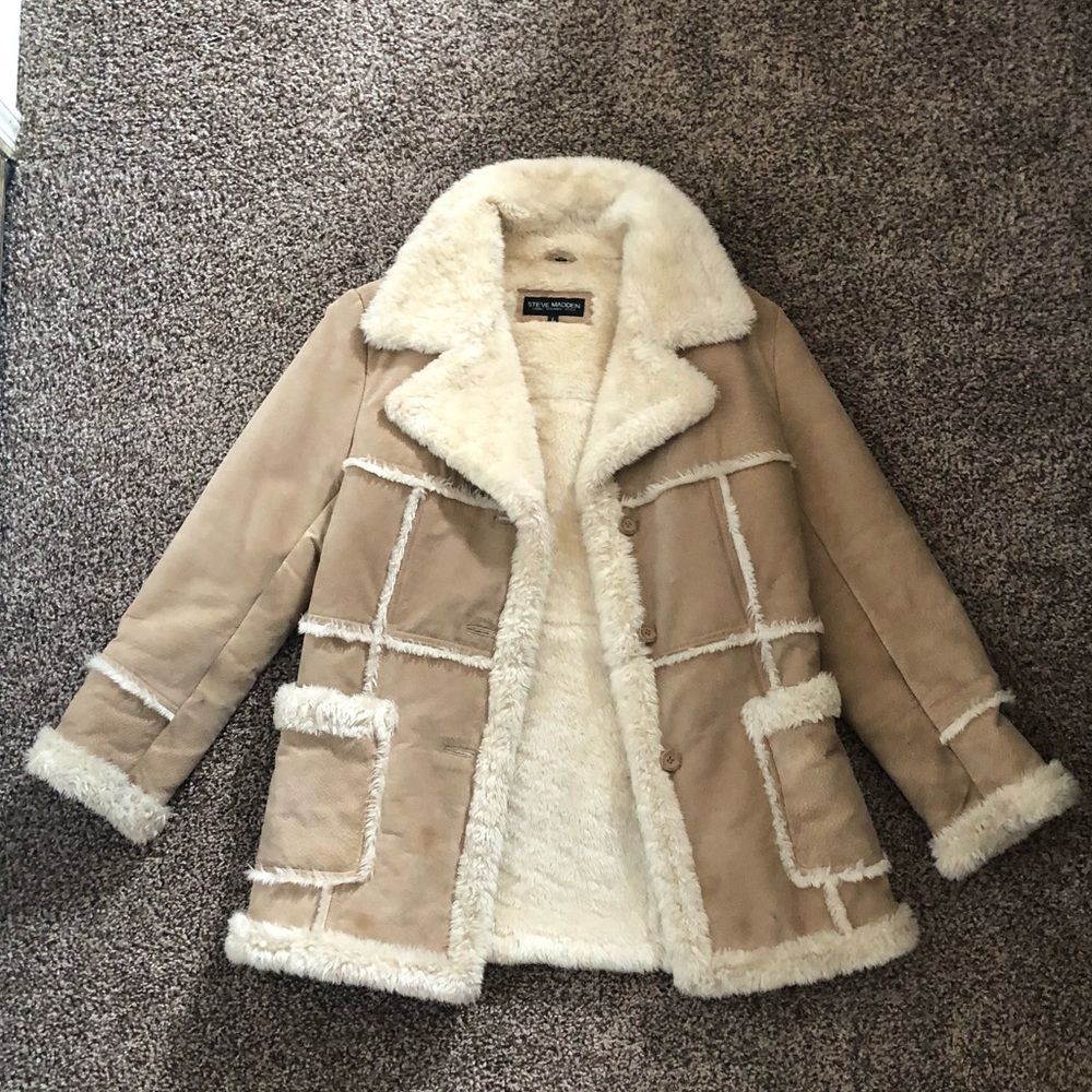 Steve Madden Long Island City Suede Tan Jacket. Size L (Junior large)